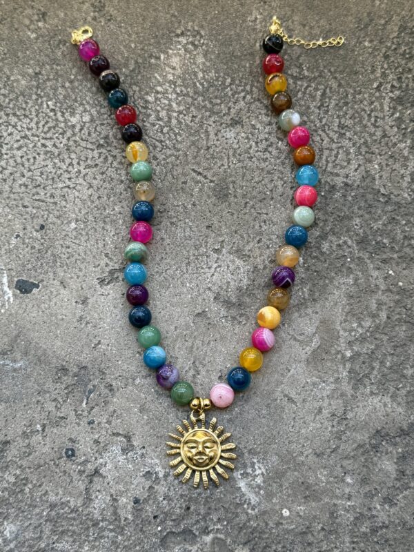 Collier nova